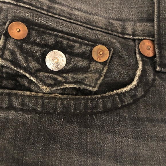 True religion for him - Picture 4 of 6